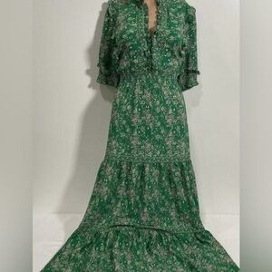 NWT Max Studio Size M Green Floral Maxi Dress